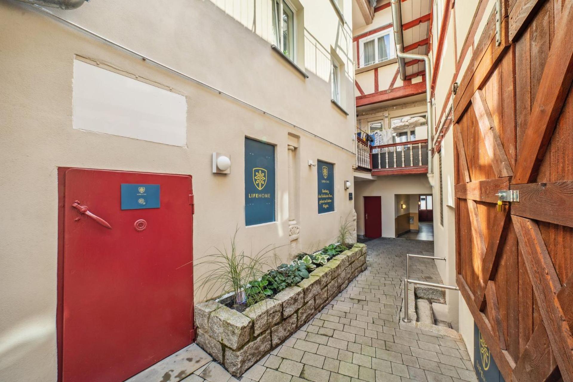 Neu Kapapart15 - 6 Schoene Fewos Mit Einbaukueche, Bad Und Balkon In Der Altstadt Auf Bambergs Insel Экстерьер фото